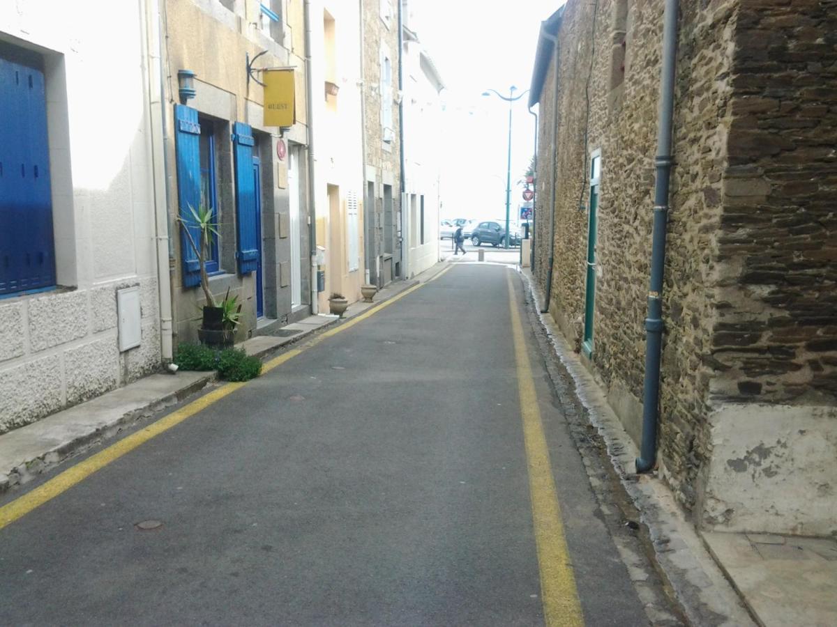 Rue Georges V - Port De La Houle *